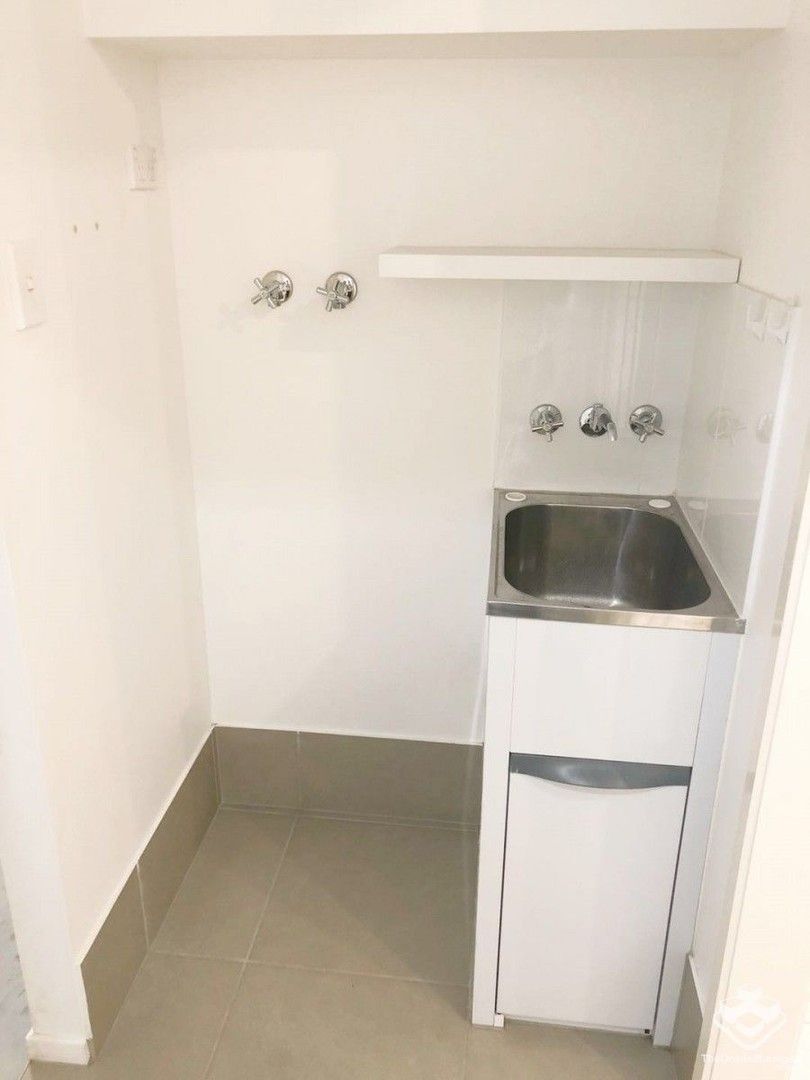3 bedrooms Townhouse in UNIT04/9 Eduard Place CALAMVALE QLD, 4116