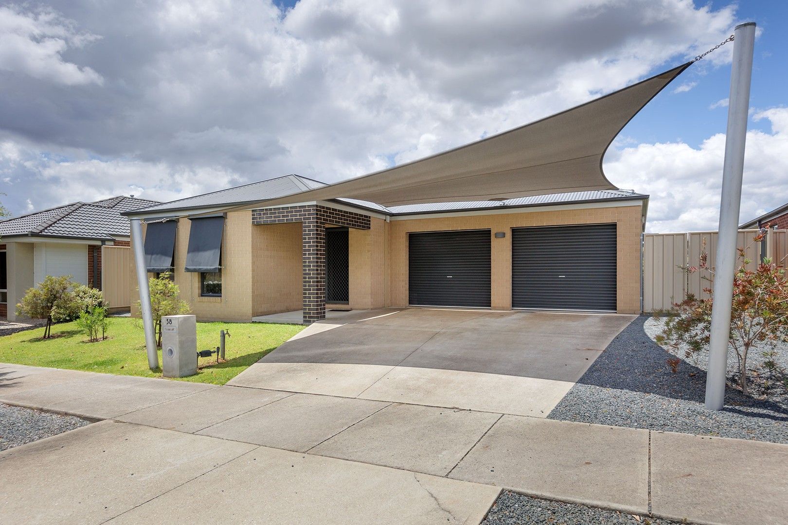 3 bedrooms House in 38 Peeler Street WODONGA VIC, 3690