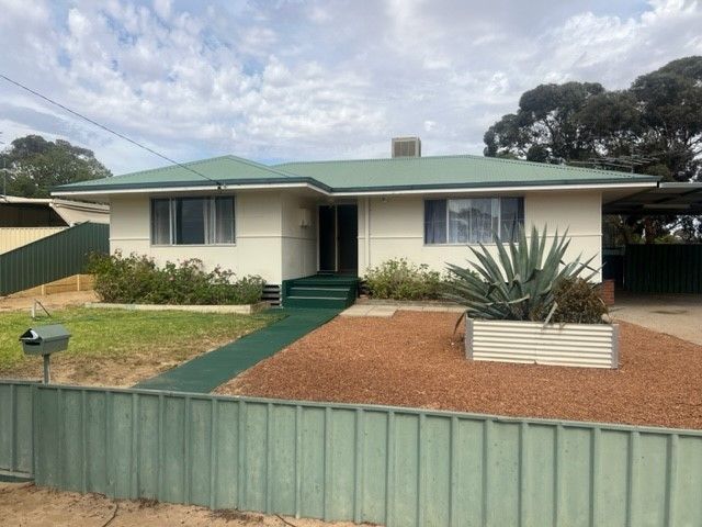 2 Kendall Street, Merredin WA 6415, Image 0