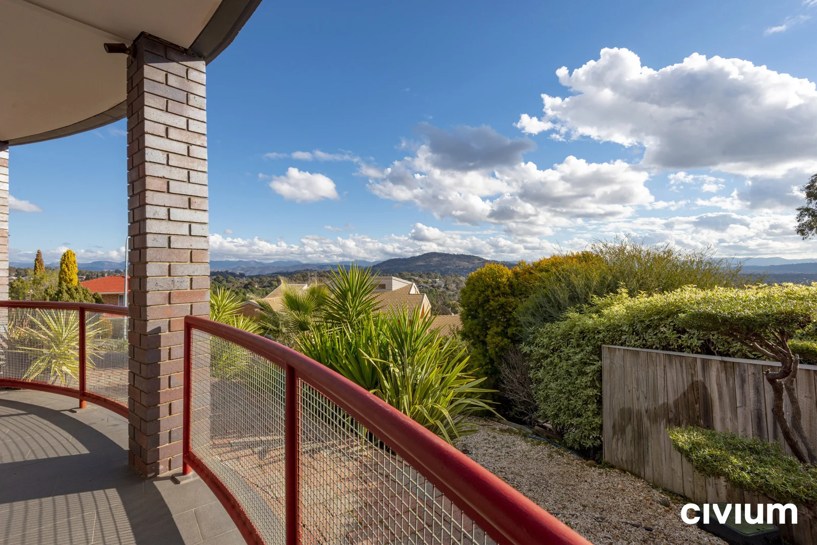 Additional image 8 of 9A Muecke Place, Isaacs ACT 2607