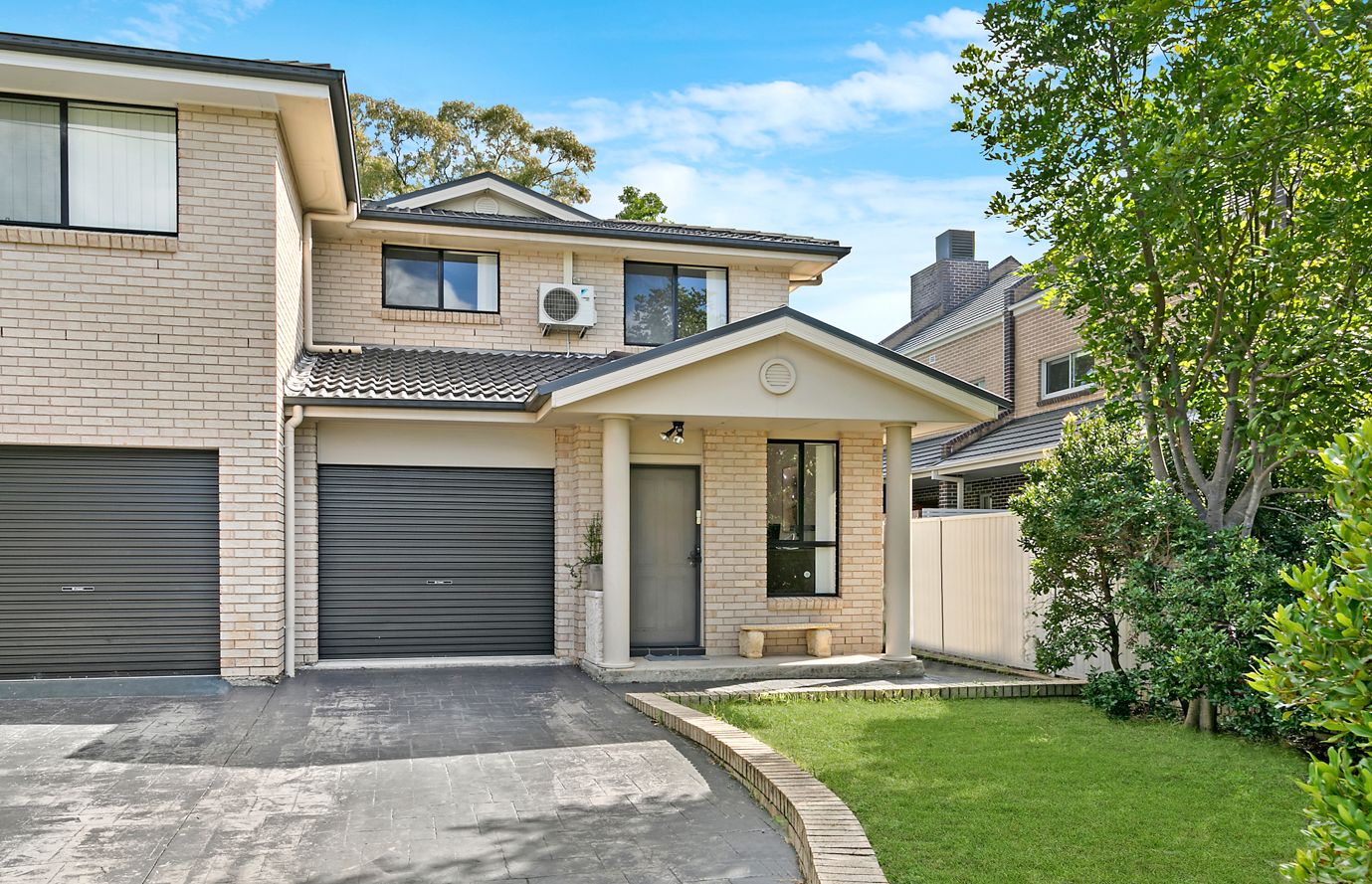 4 bedrooms Duplex in 11B Adderton Road TELOPEA NSW, 2117