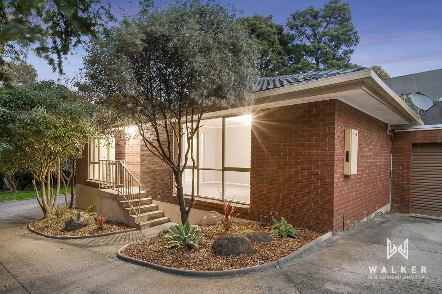 2 bedrooms Apartment / Unit / Flat in 7/18 Alma Street LOWER PLENTY VIC, 3093