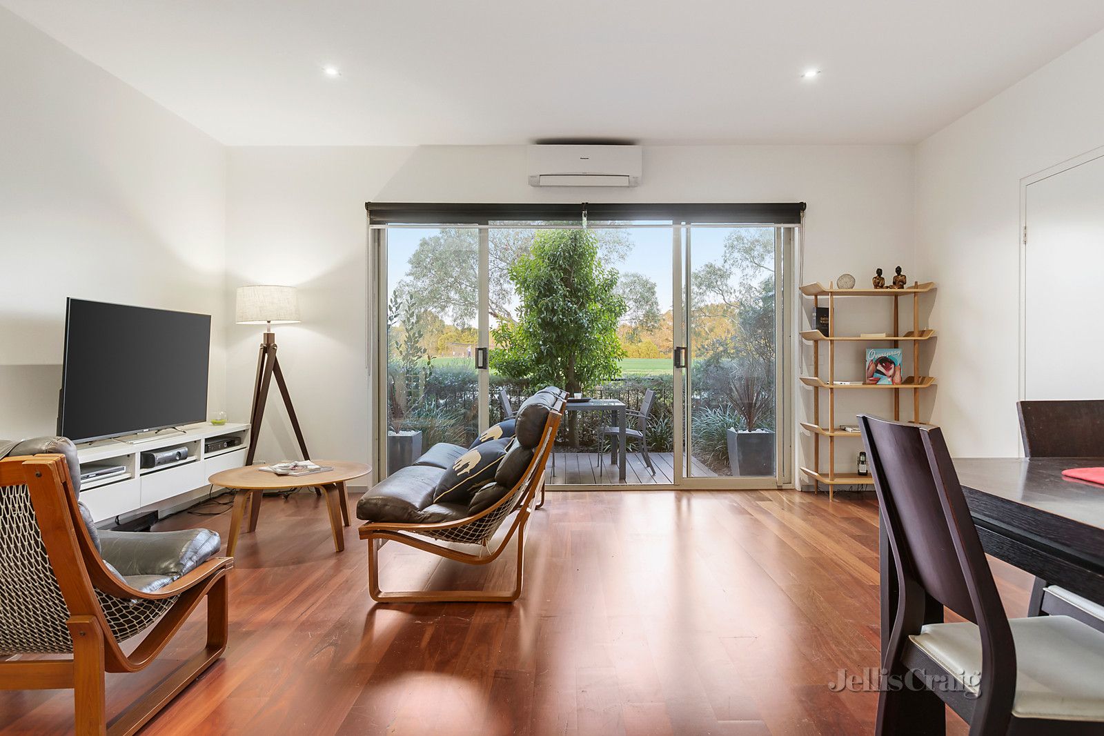 2/83 Field Street, Clifton Hill VIC 3068, Image 2