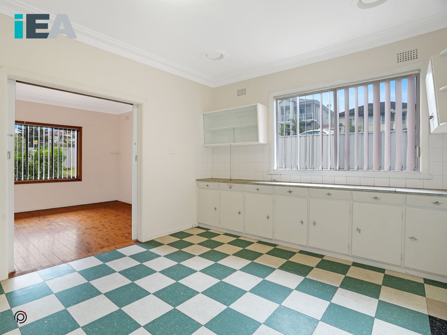 27 Monteith Street, Cringila NSW 2502 House For Rent 490 Domain