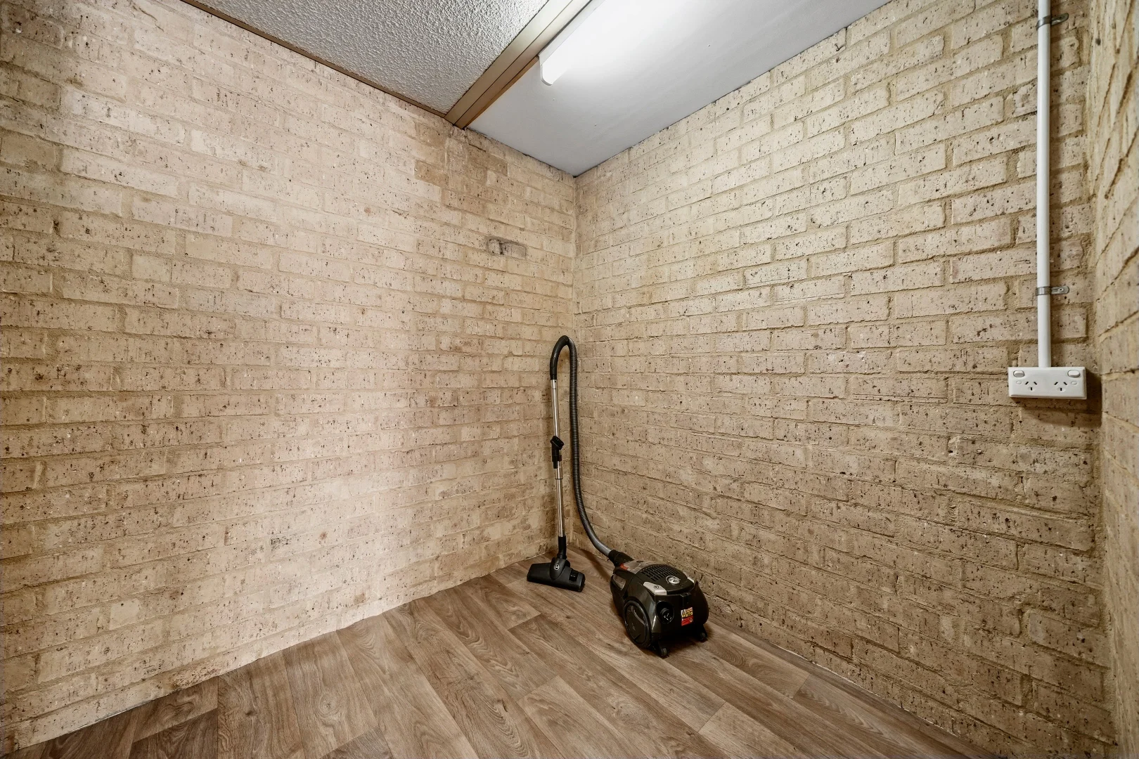 Additional image 15 of 9/12 Farnaby Lane, Beckenham WA 6107