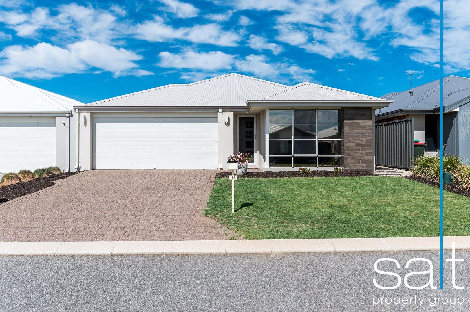 3 bedrooms House in 16 Enkindle Loop BALDIVIS WA, 6171