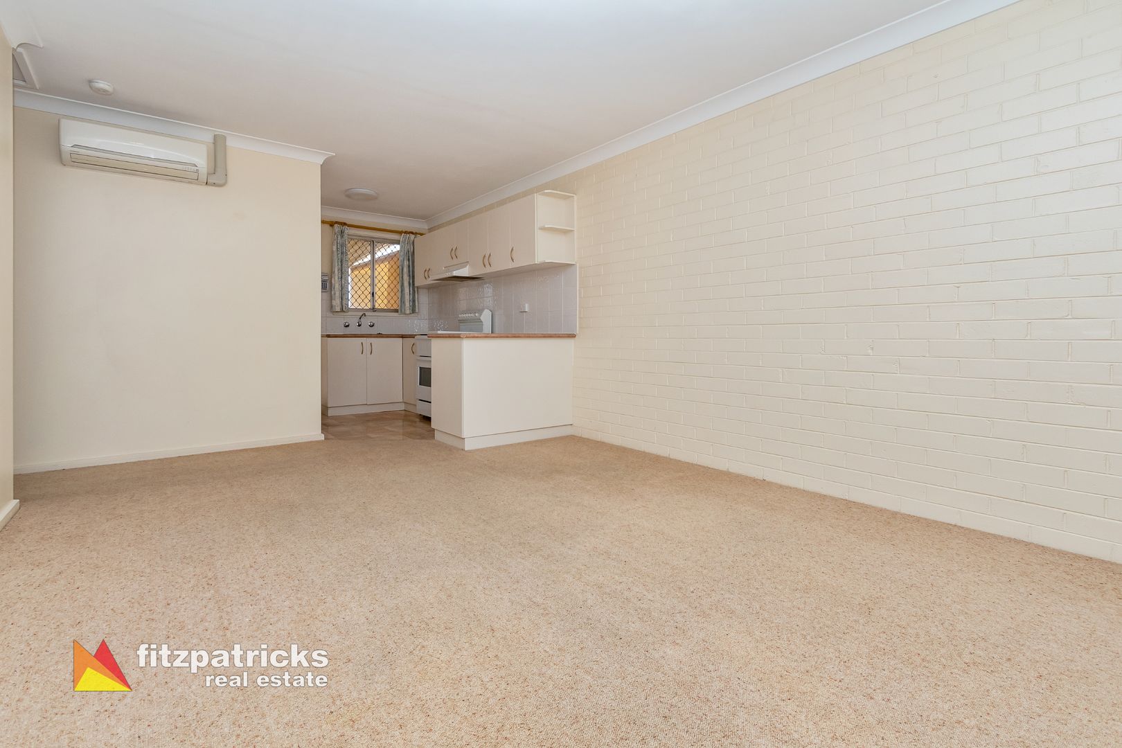 6/8 Joyes Place, Tolland NSW 2650, Image 1