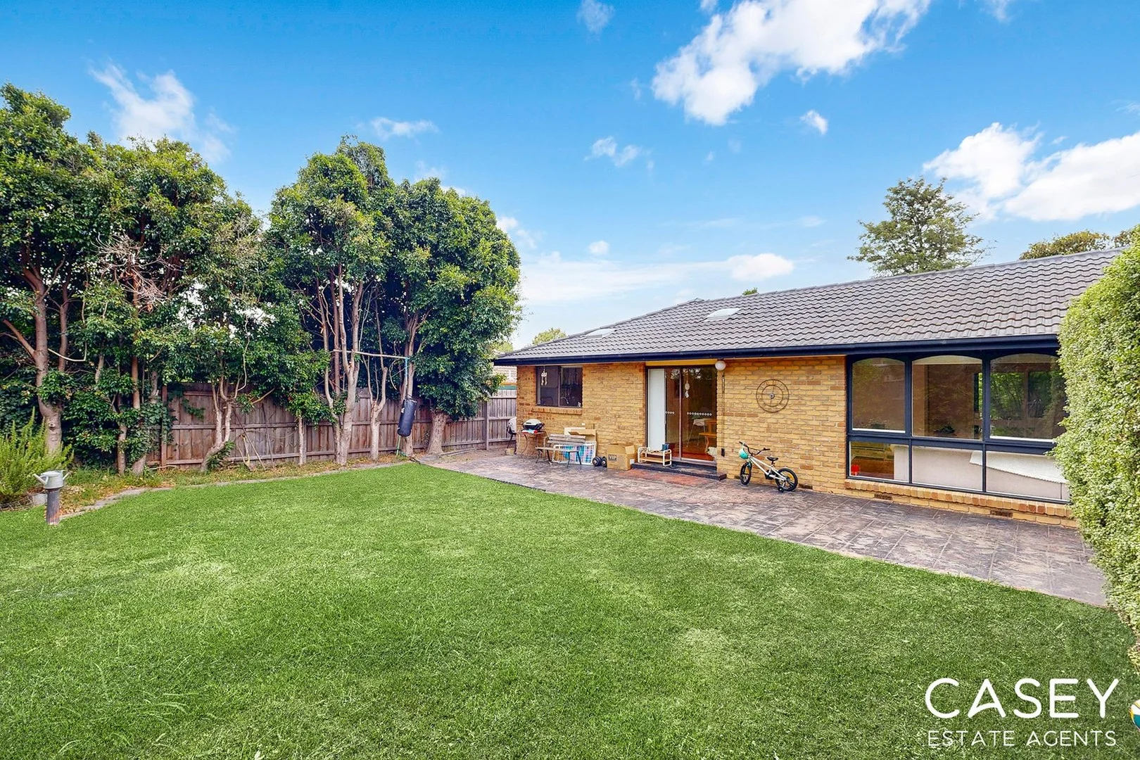 2 Lydia Mary Drive, Berwick VIC 3806