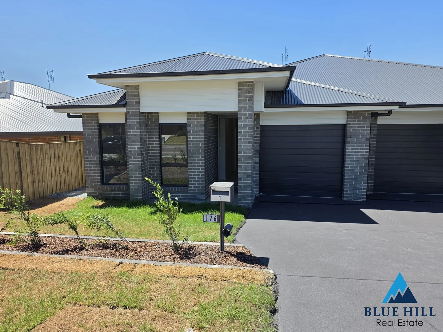 Primary image of 2/176 Settlers Boulevard, Chisholm NSW 2322
