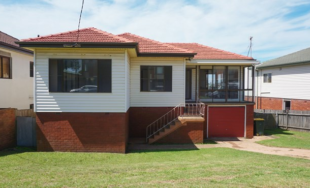 56 Tobruk Avenue, Port Kembla NSW 2505