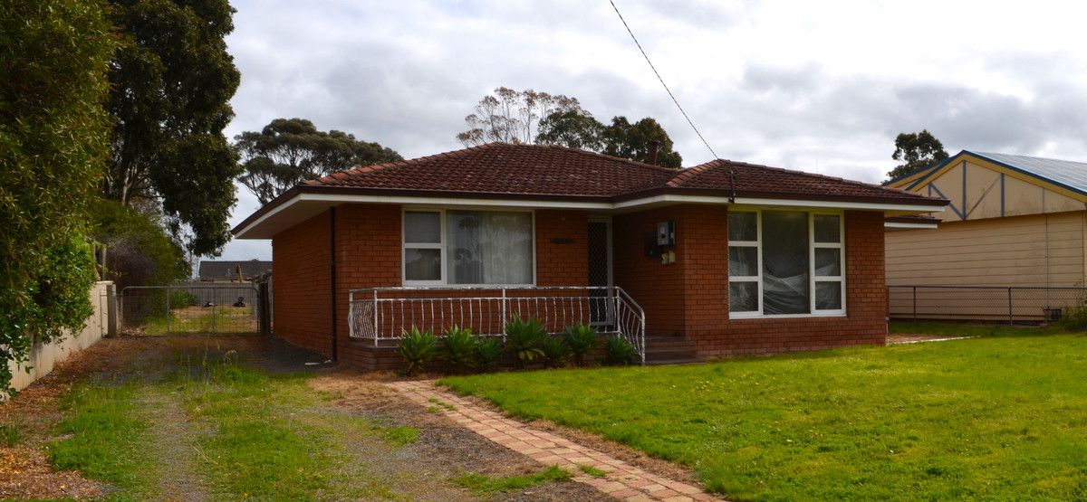 17 Lancaster Road, Jerramungup WA 6337, Image 2