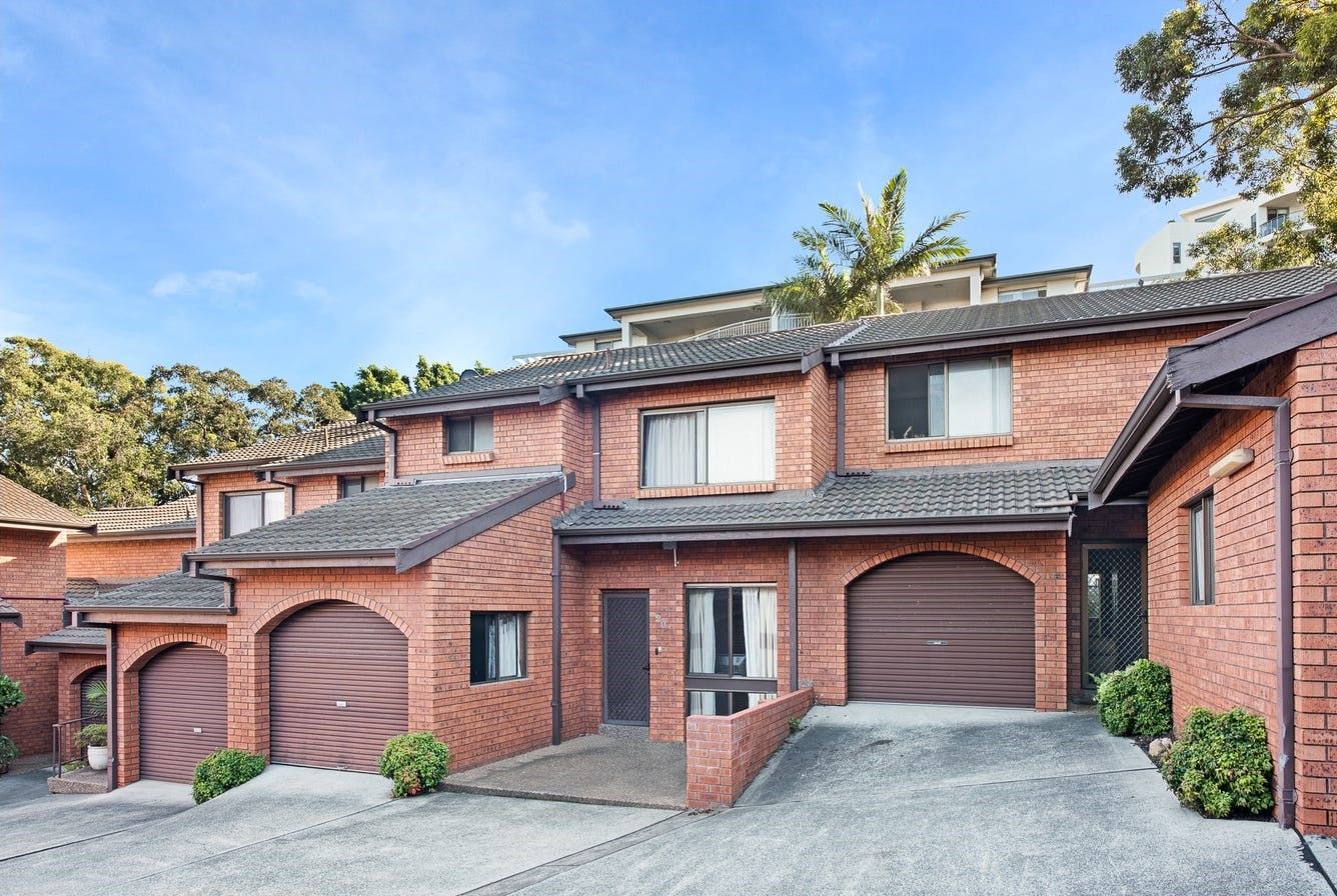 3 bedrooms Apartment / Unit / Flat in 21/32 Keira Street WOLLONGONG NSW, 2500