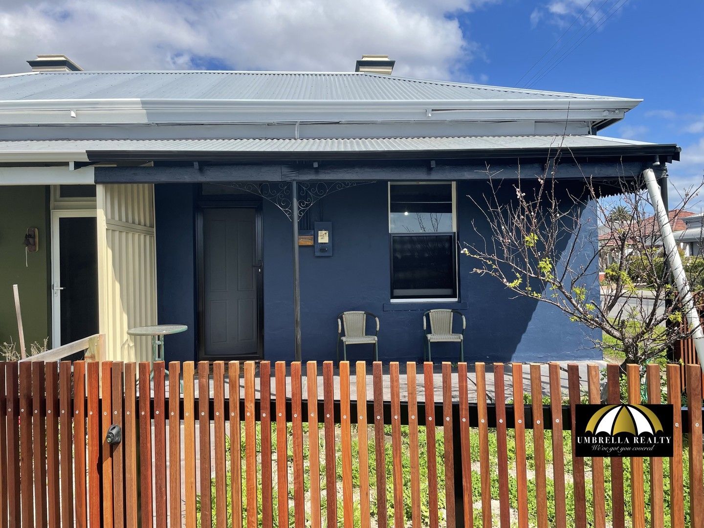 2 bedrooms House in 111 Stirling St EAST BUNBURY WA, 6230