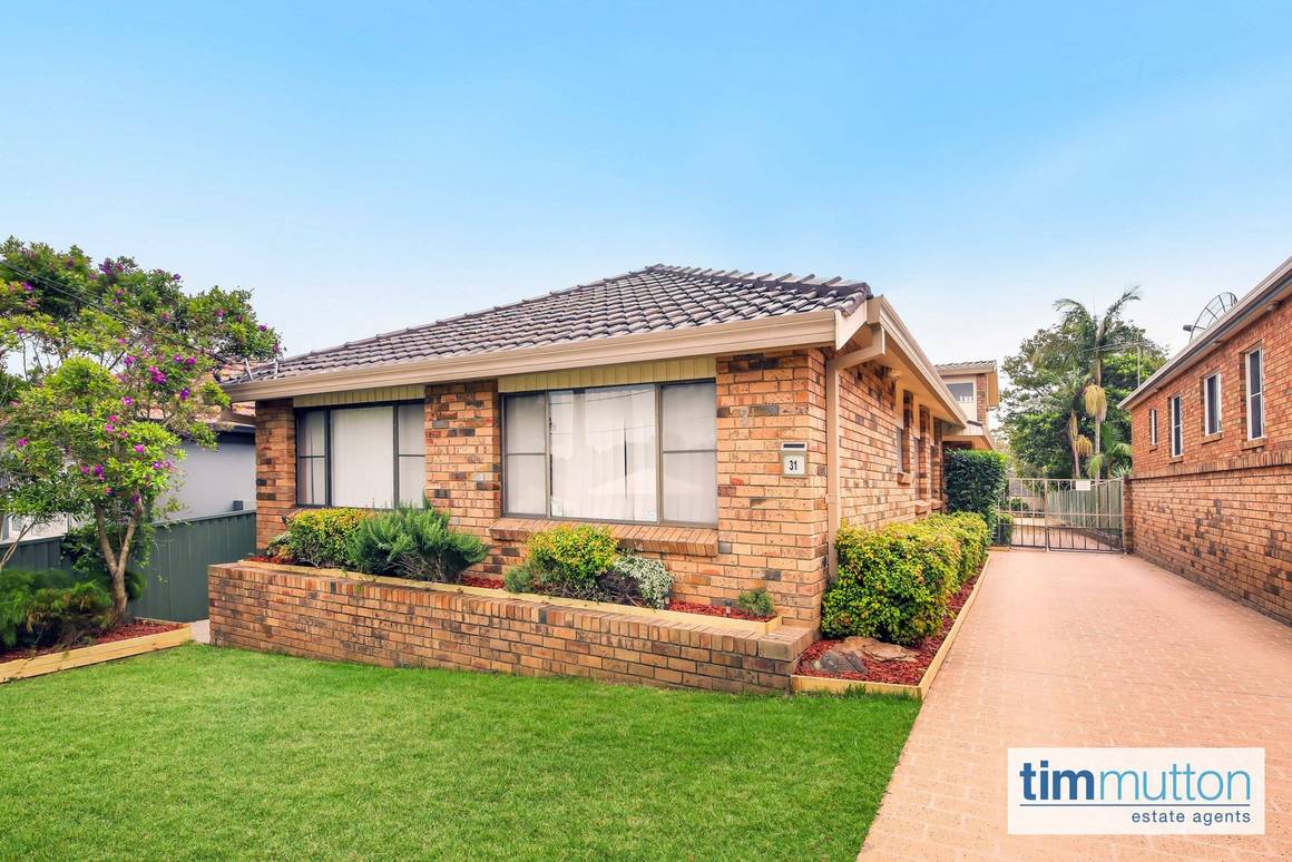 Picture of 31 Edward St, KINGSGROVE NSW 2208