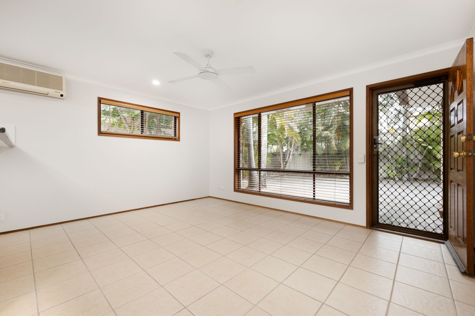 4/8 Efymia Court, Daisy Hill QLD 4127 Apartment For Rent Domain