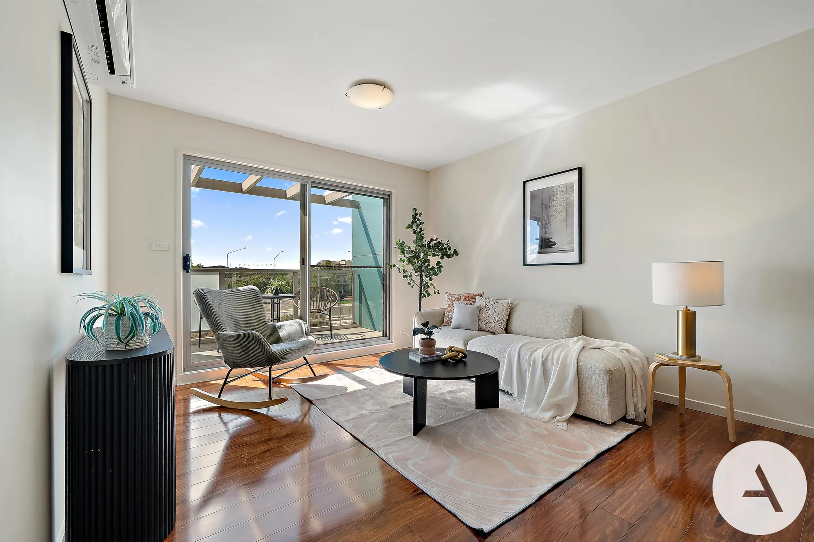Apartment in Franklin - View 3