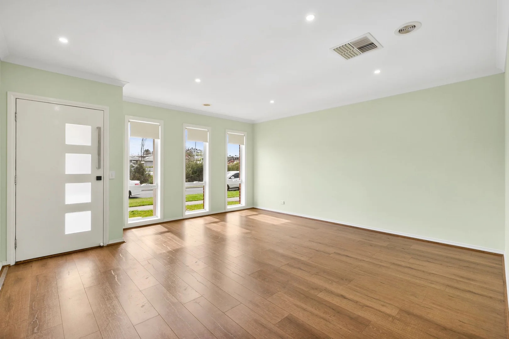 Additional image 5 of 27 Mulligan Circuit, Officer VIC 3809