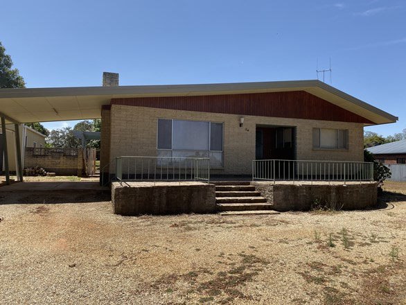 28 Banff Street, Corowa NSW 2646