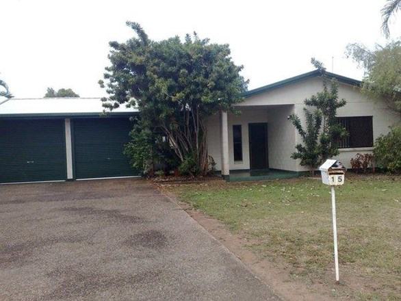 15 Pera Close, Bentley Park QLD 4869