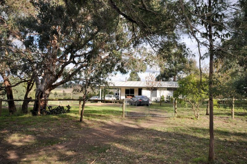 93 Common road, INVERLEIGH VIC 3321, Image 0