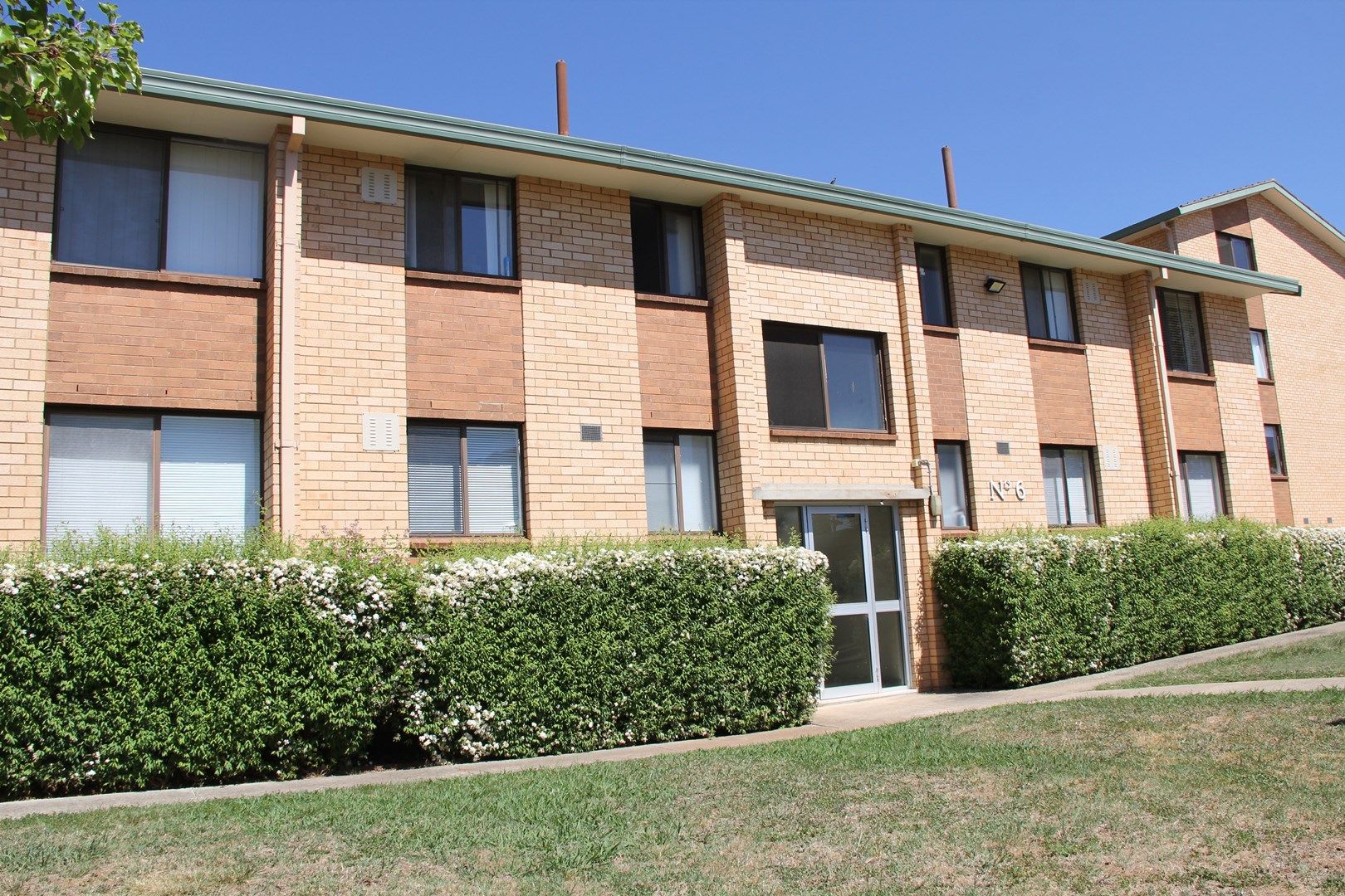1/6 Walsh Place, Curtin ACT 2605, Image 0