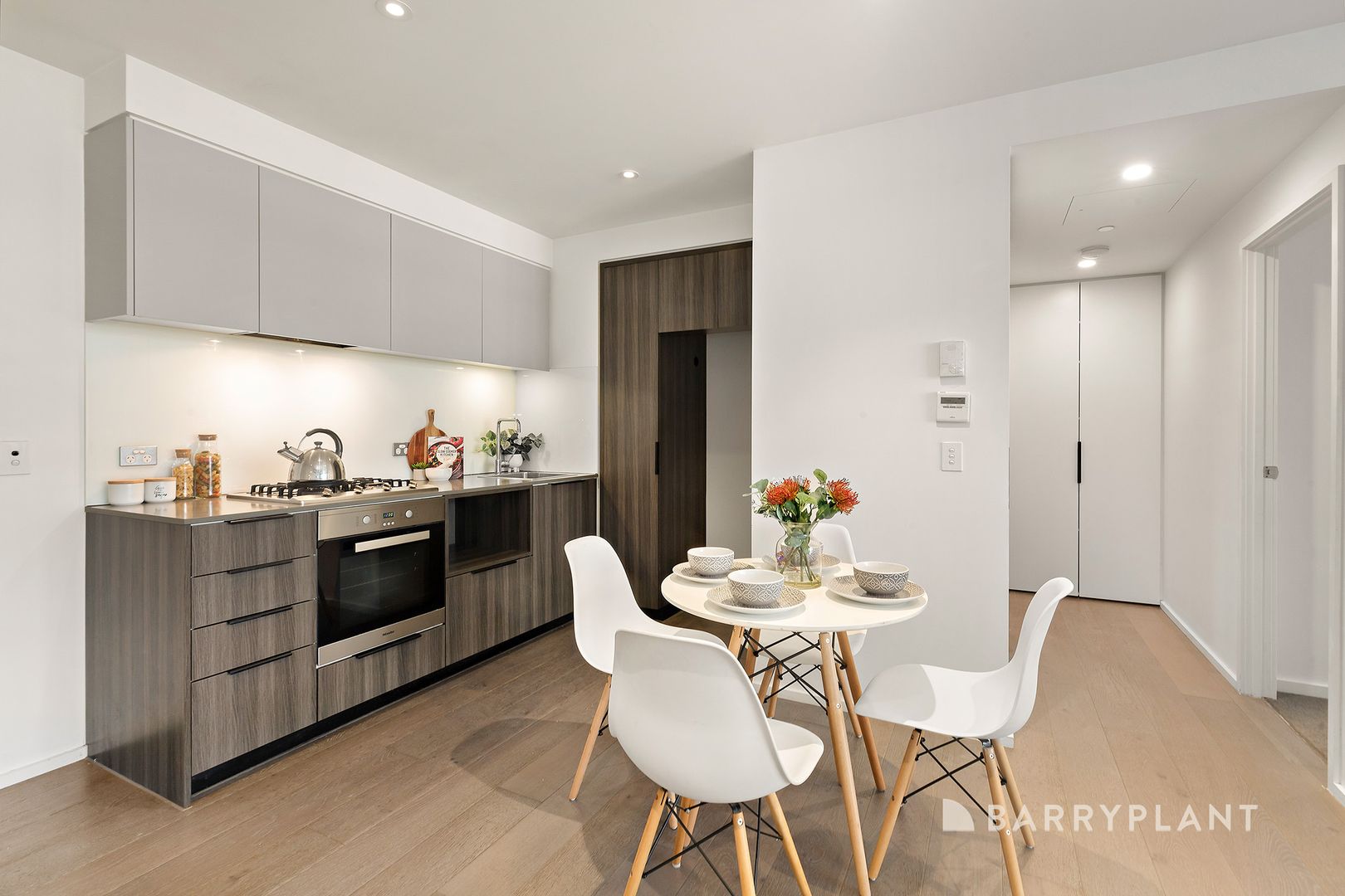 102W/888 Collins Street, Docklands VIC 3008, Image 2