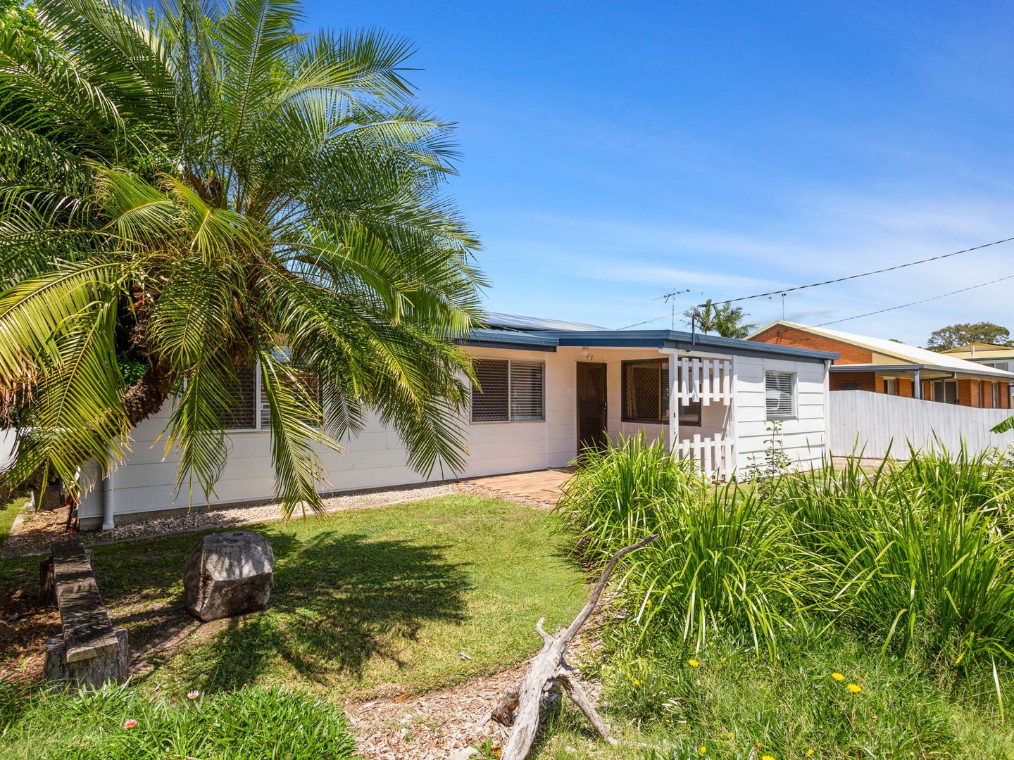 110 Sunderland Drive, Banksia Beach Property History & Address