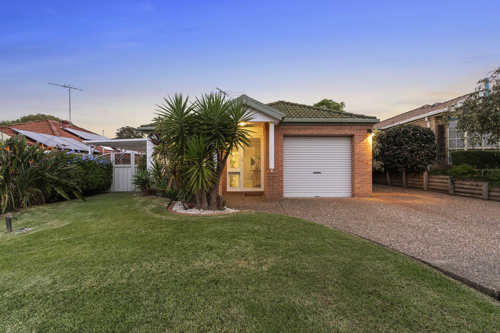 13 Allies Road, Barden Ridge NSW 2234, Image 0