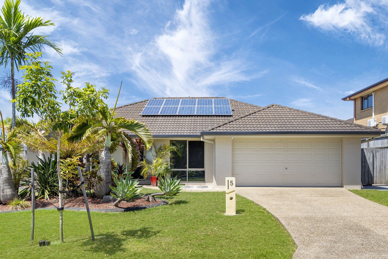 4 bedrooms House in 5 Springsure Parade NORTH LAKES QLD, 4509