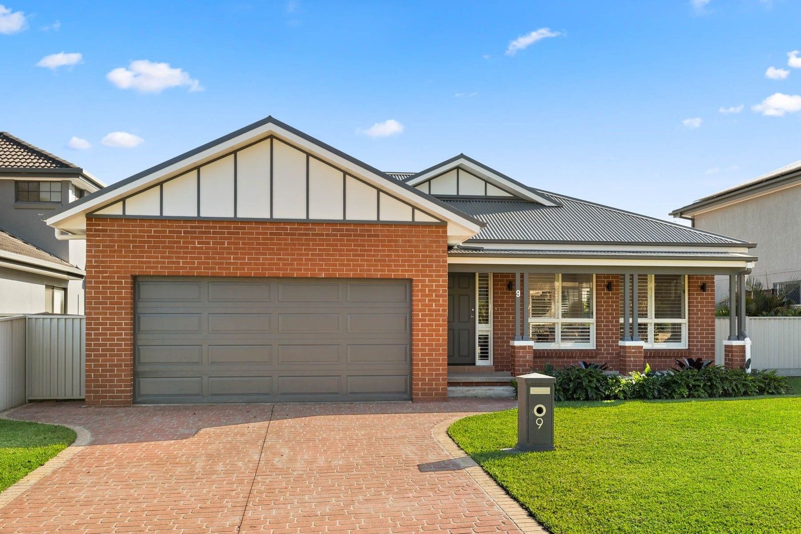 4 bedrooms House in 9 Pandorea Way VALENTINE NSW, 2280