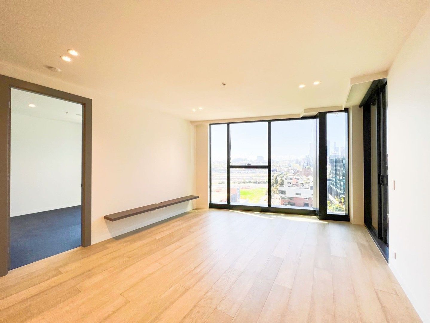 2 bedrooms Apartment / Unit / Flat in 1013/25 Waterfront Way DOCKLANDS VIC, 3008