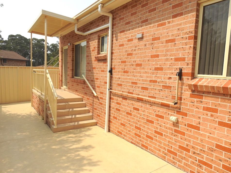 2 bedrooms House in 21A Pokolbin  Place EDENSOR PARK NSW, 2176