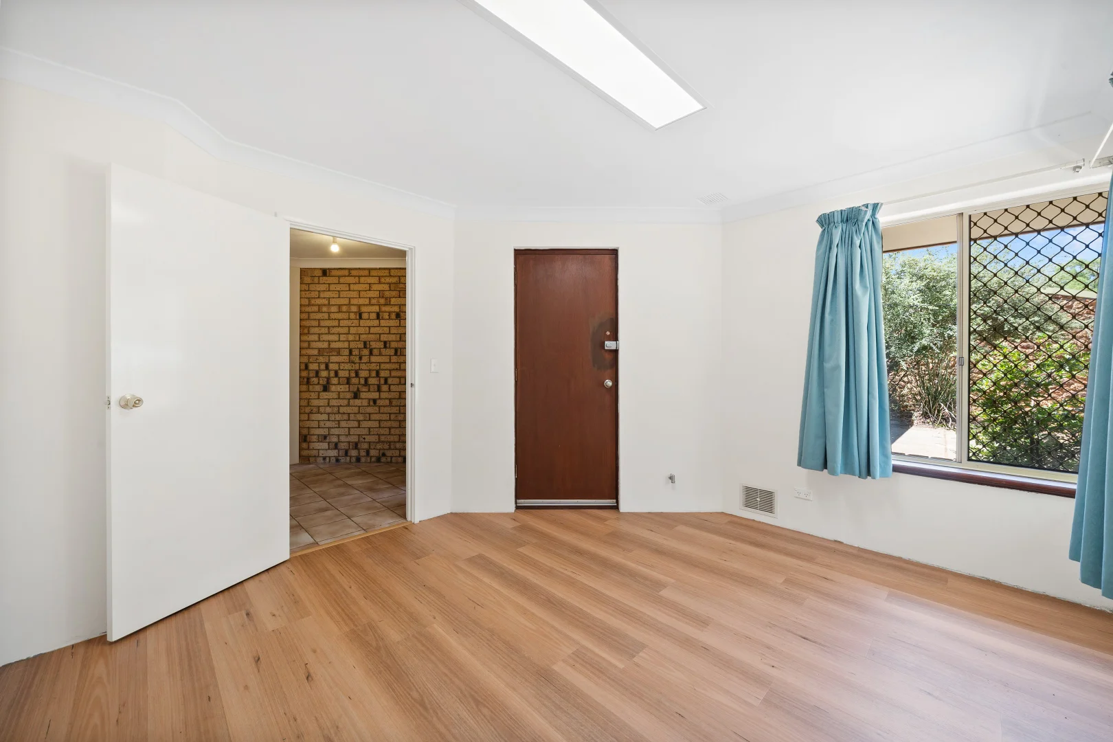 Additional image 20 of 8 Hall Road, Roleystone WA 6111