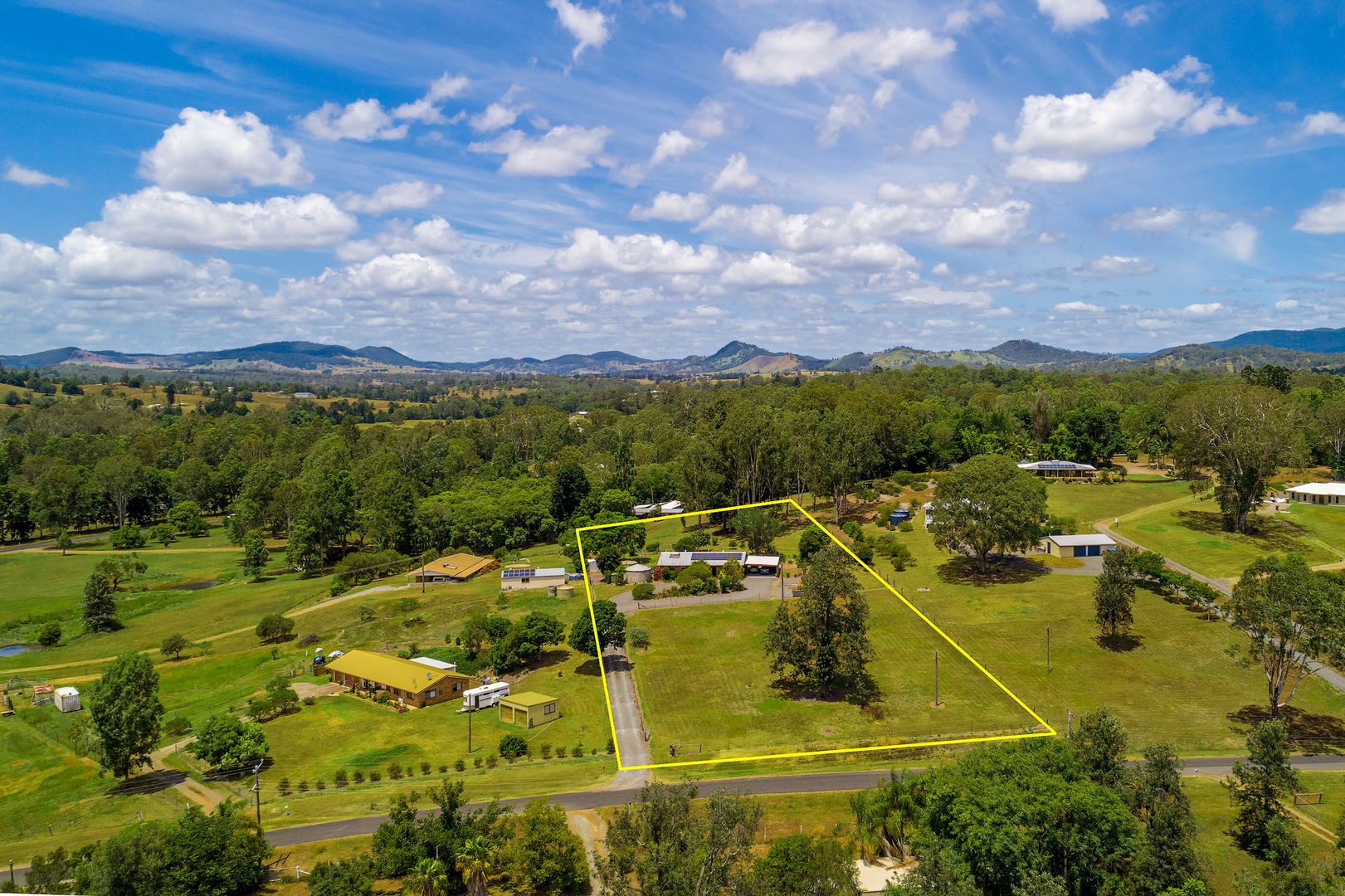 31 Green Trees Road, Pie Creek QLD 4570, Image 2