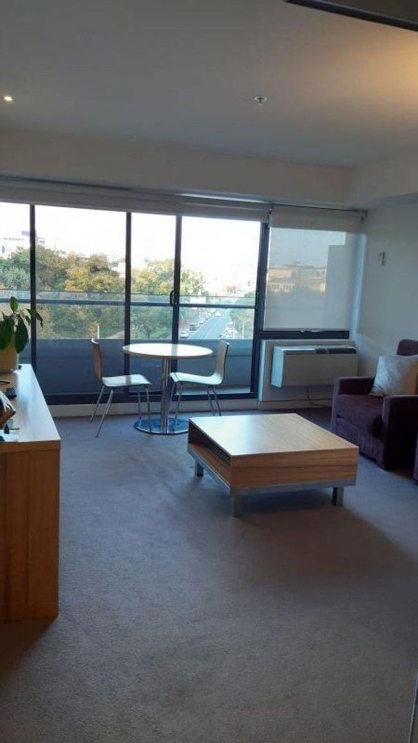 1 bedrooms Apartment / Unit / Flat in 725/572 St Kilda Rd MELBOURNE VIC, 3004