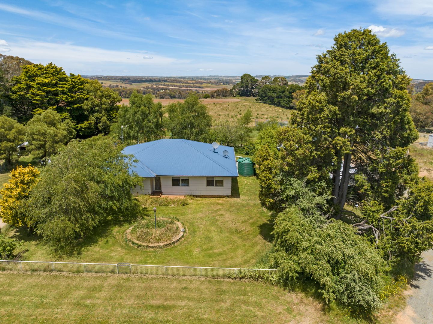343 Redground Heights Road, Laggan Property History & Address