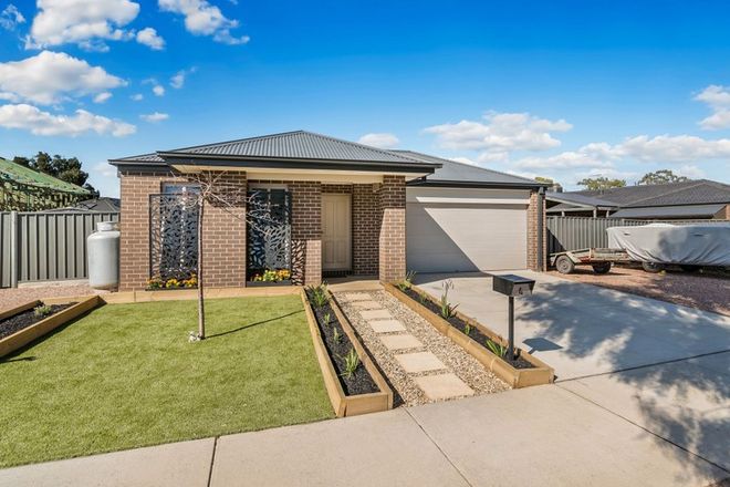 Picture of 4 Grayton Street, MARONG VIC 3515