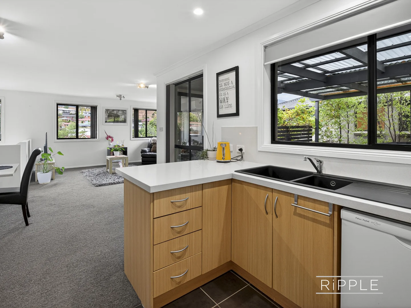 Additional image 16 of 1/98 Sunshine Road, Austins Ferry TAS 7011