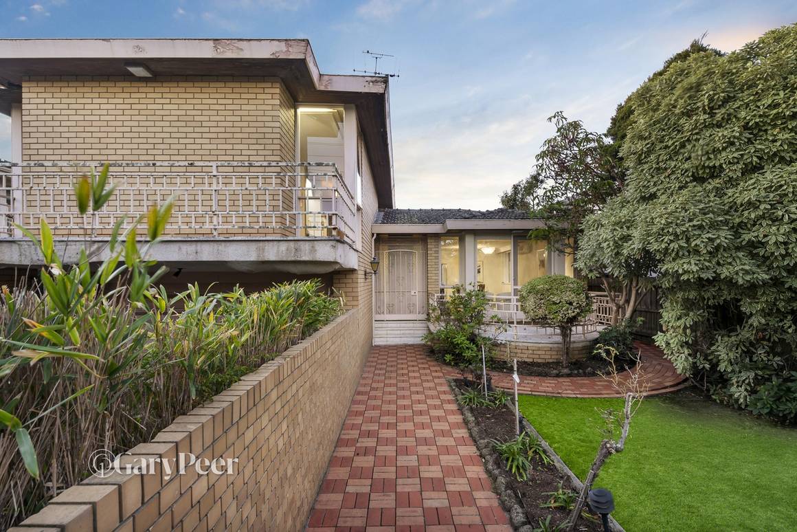 Picture of 22 Eskdale Road, CAULFIELD NORTH VIC 3161