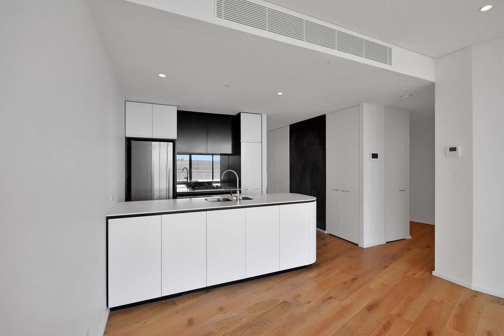 2 bedrooms Apartment / Unit / Flat in 902/241 Oxford Street BONDI JUNCTION NSW, 2022