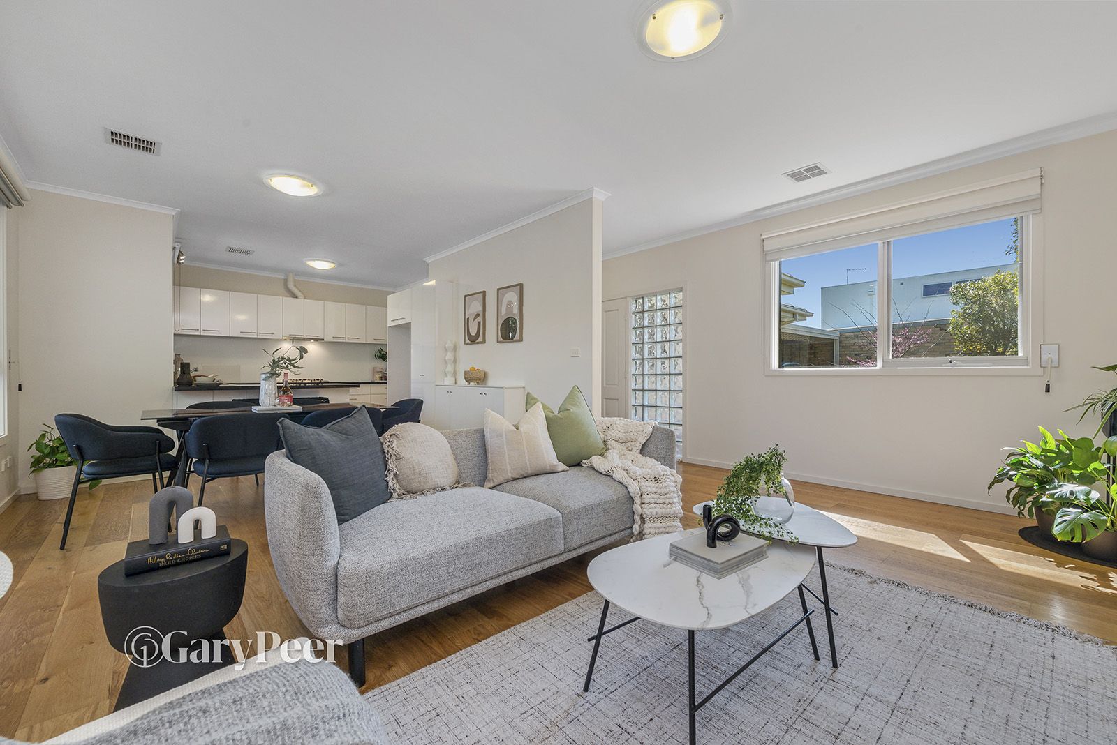 2/20 Thaxted Road, Murrumbeena VIC 3163, Image 2