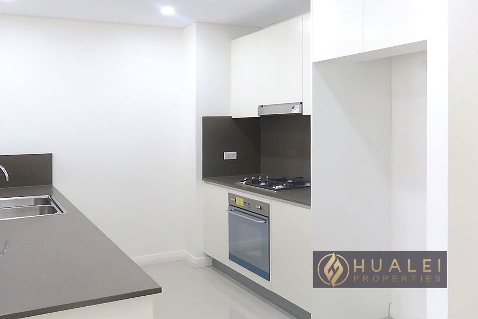 2 bedrooms Apartment / Unit / Flat in 601/39 Kent Road MASCOT NSW, 2020