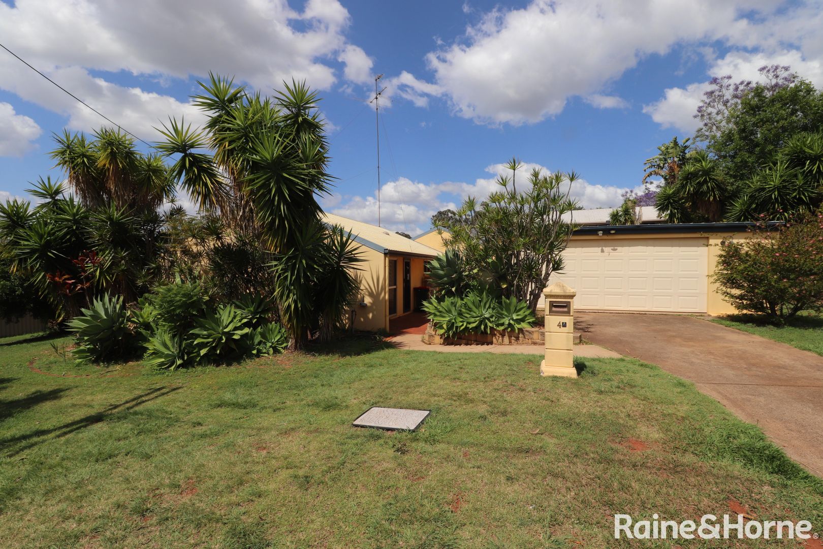 4A Hazlemount Terrace, Kingaroy Property History & Address Research