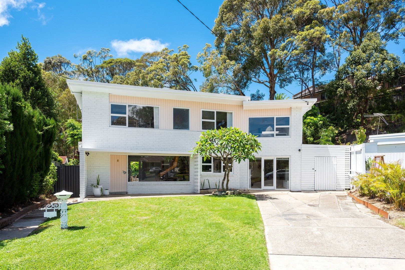 27 Robin Place, Caringbah South NSW 2229, Image 1