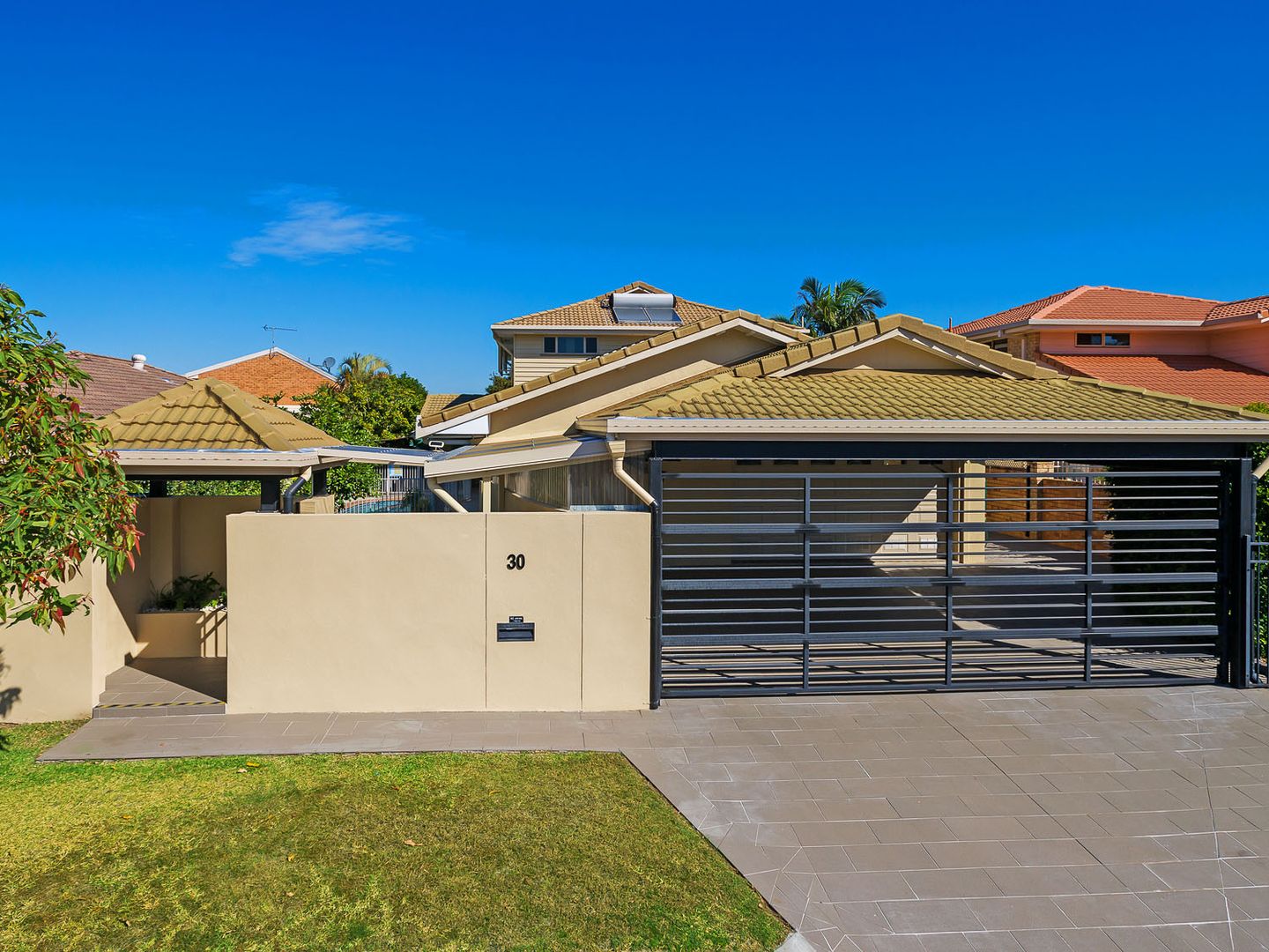 30 Matthew Flinders Drive, Hollywell QLD 4216, Image 1