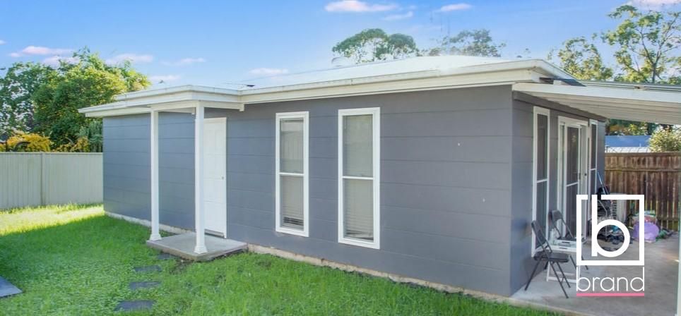 2 bedrooms House in 5a Awaba Avenue CHARMHAVEN NSW, 2263