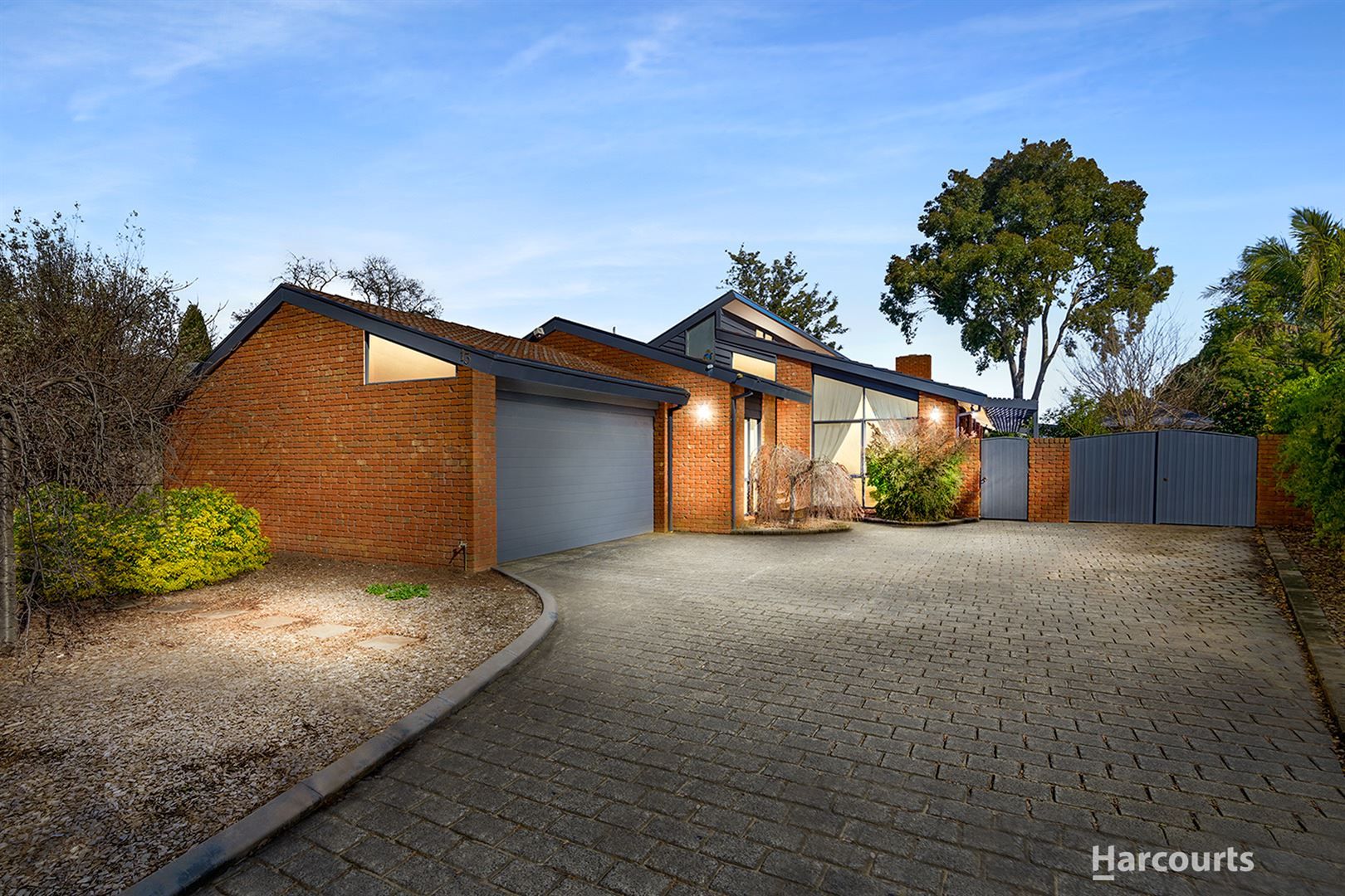 13 Yarraburn Grove, Scoresby VIC 3179, Image 0