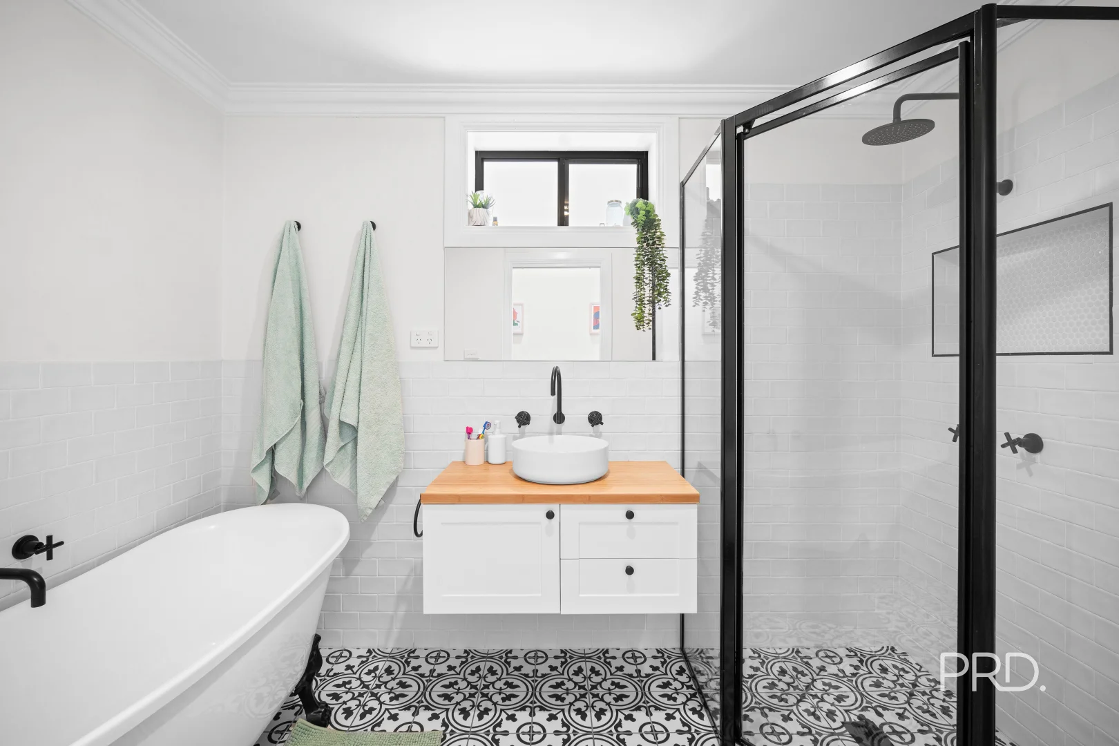 Additional image 13 of 8 Norman Street, Turvey Park NSW 2650