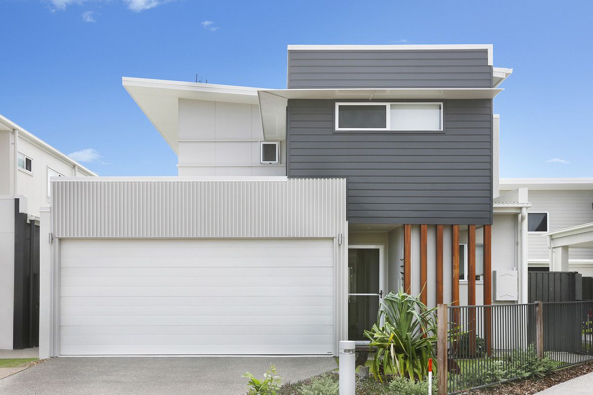 3 bedrooms House in 12 Allura Circuit COOLUM BEACH QLD, 4573