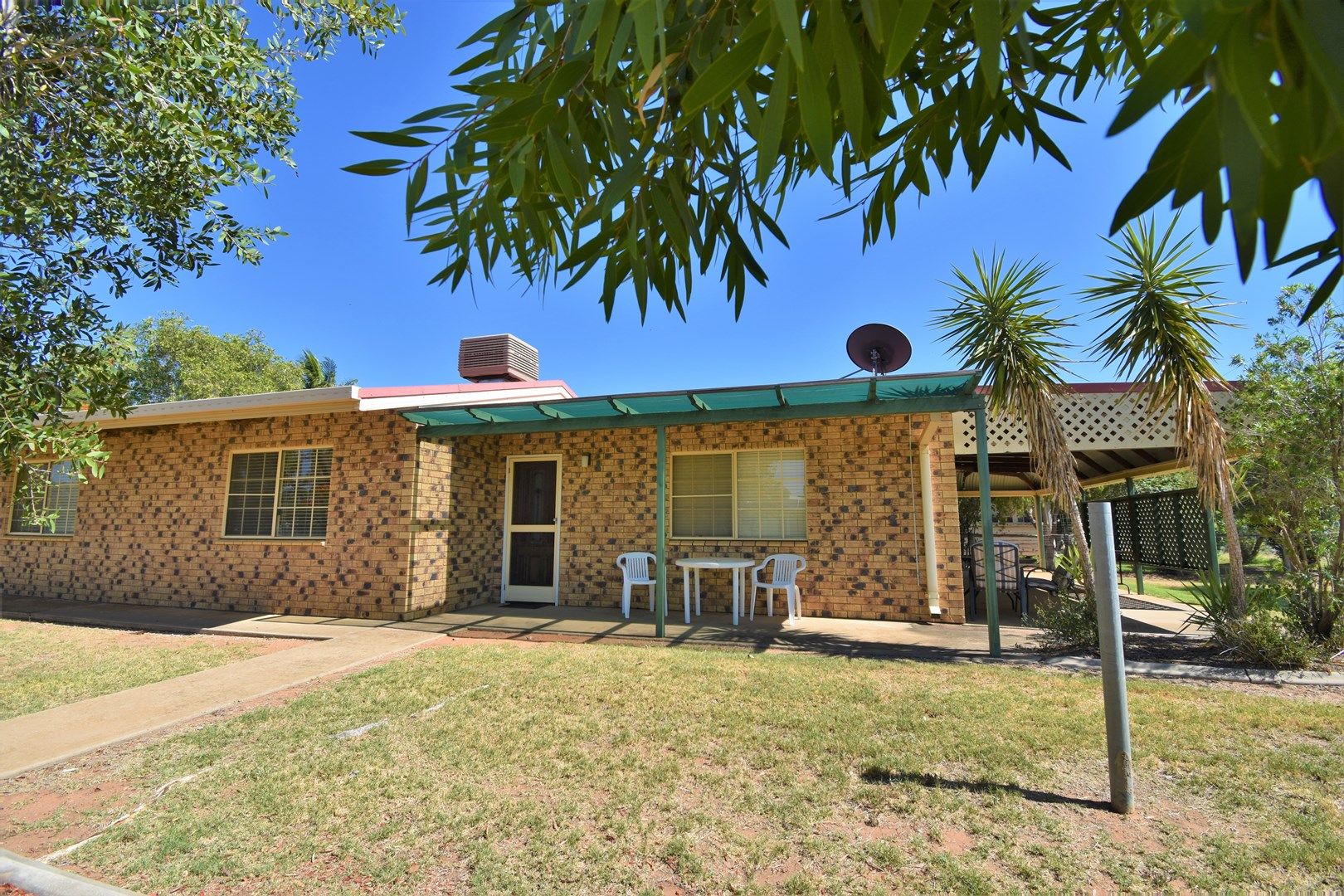 38 Acacia Street, Barcaldine QLD 4725, Image 0